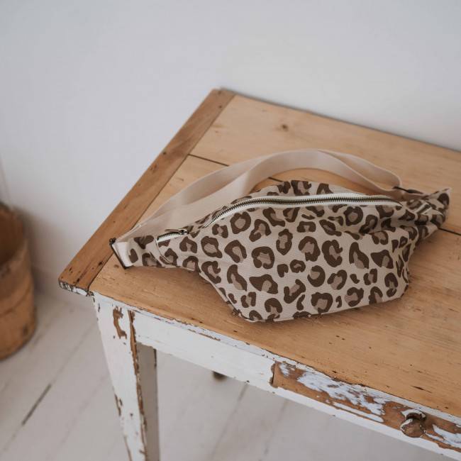 Sac banane Léopard beige