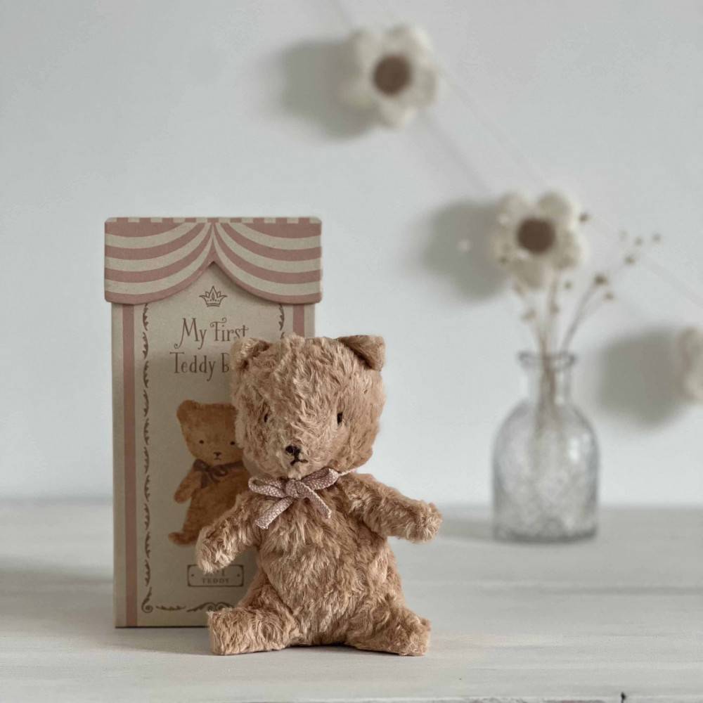 Premier ours deals en peluche