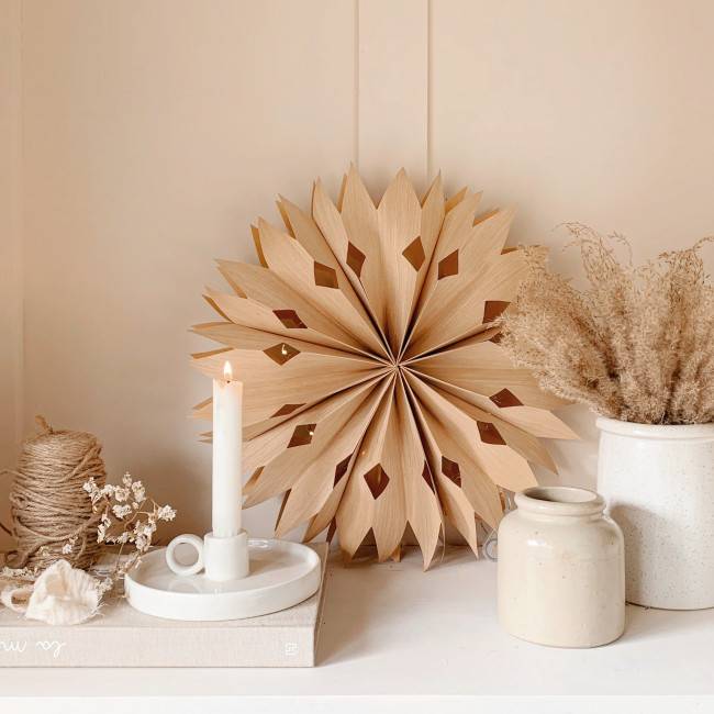 Fleur en papier lumineuse